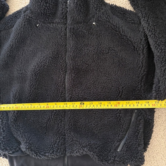 Alo Yoga Foxy Sherpa Jacket Black S - Picture 14 of 15